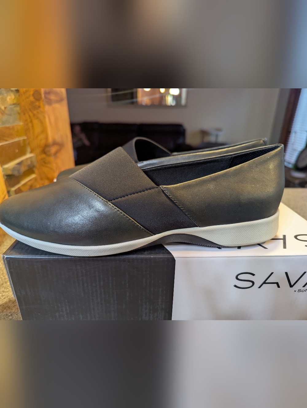Sava Women's Black Slip-On Comfort Loafer
